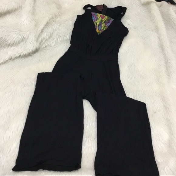 Even women’s multicolored floral black jersey knit pants jumpsuit size medium - Picture 2 of 5